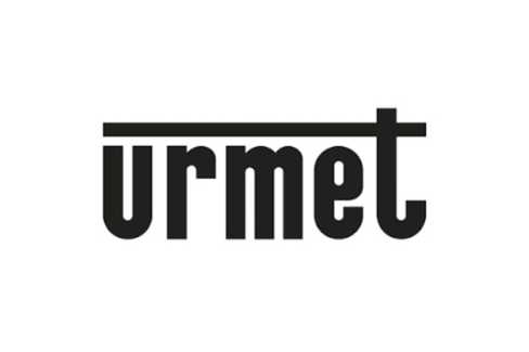 Brand Logo 3
